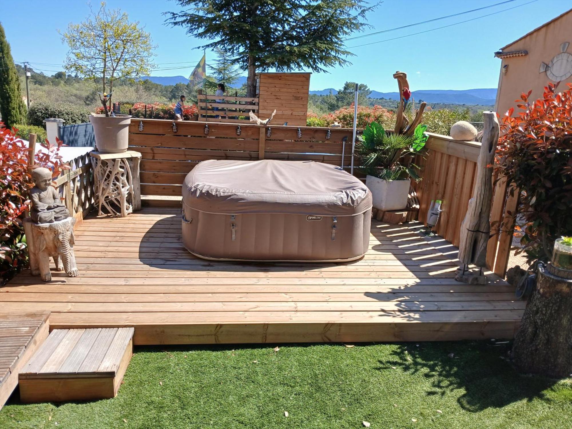Villa 4 Chambres Avec Jacuzzi Saint-Maximin Exterior foto
